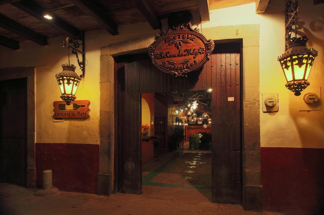 Hotel La Casa De Maty Tapalpa Exteriör bild